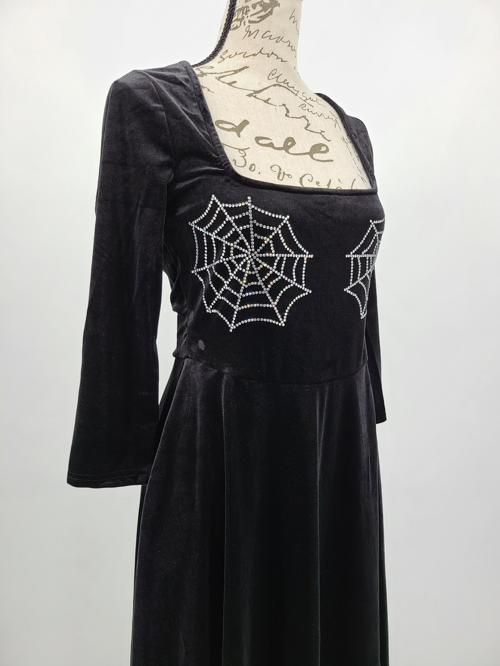 Unique Vintage Black Velvet Maxi Dress W/ Spiderweb Rhinestone Bust Size Medium
